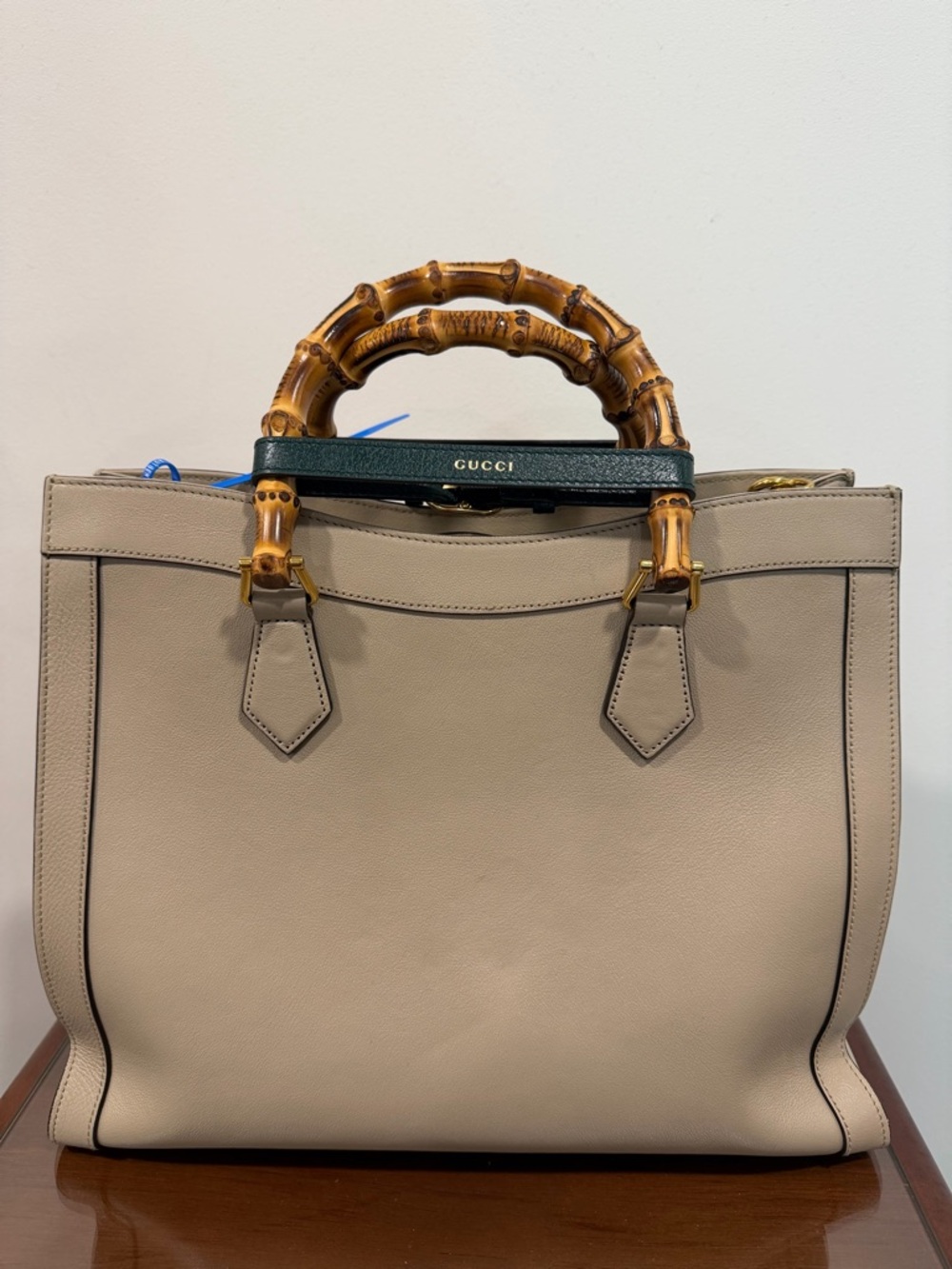 Gucci Bamboo Large Diana Tote - Picture 2 of 16